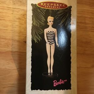 1994 Hallmark Barbie 1959 Debut ornament